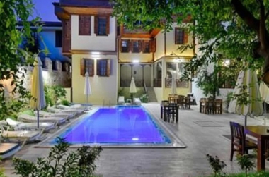 Muratpaşa Gezilecek Yerler